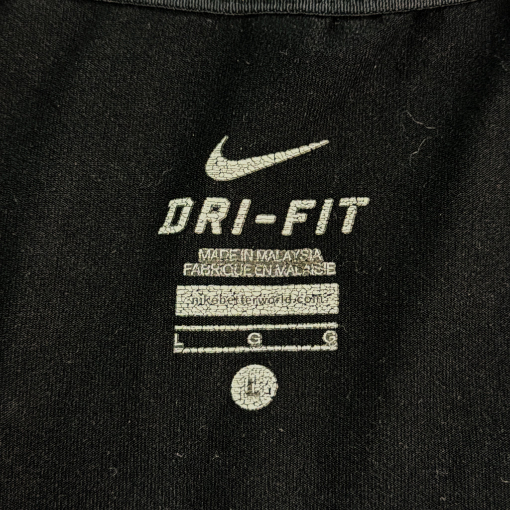 NIKE Long Sleeve T-Shirt