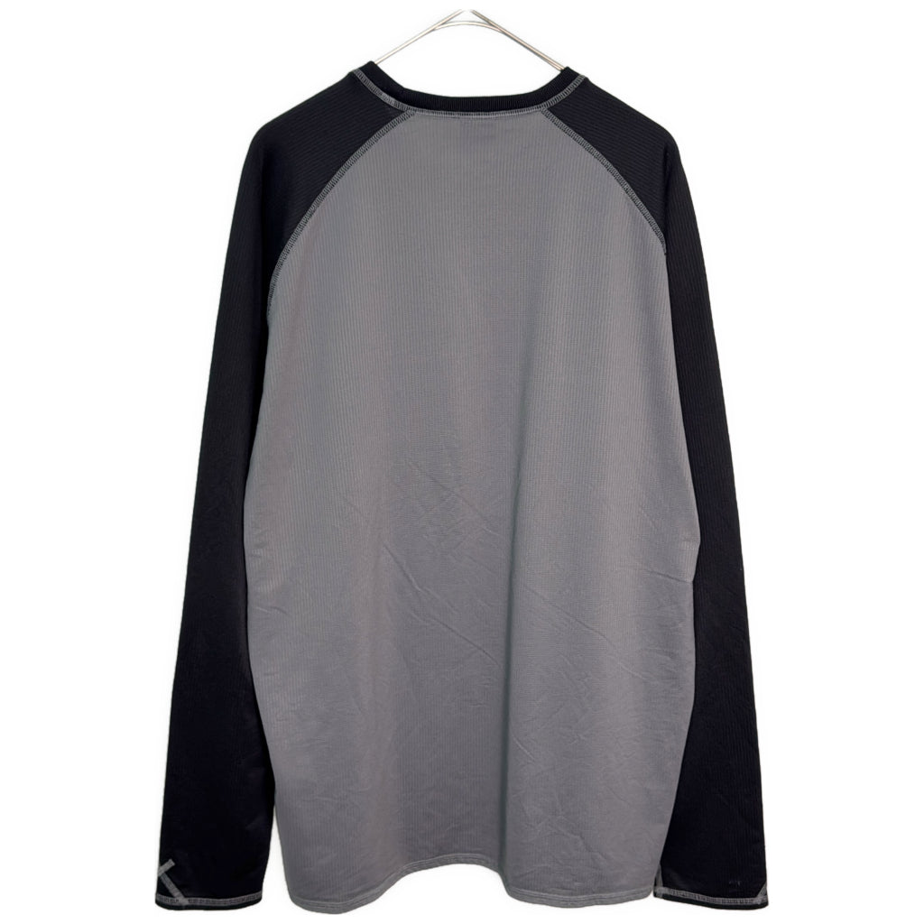NIKE Long Sleeve T-Shirt