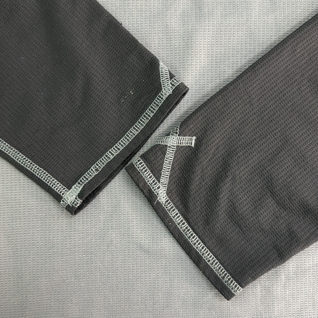 NIKE Long Sleeve T-Shirt