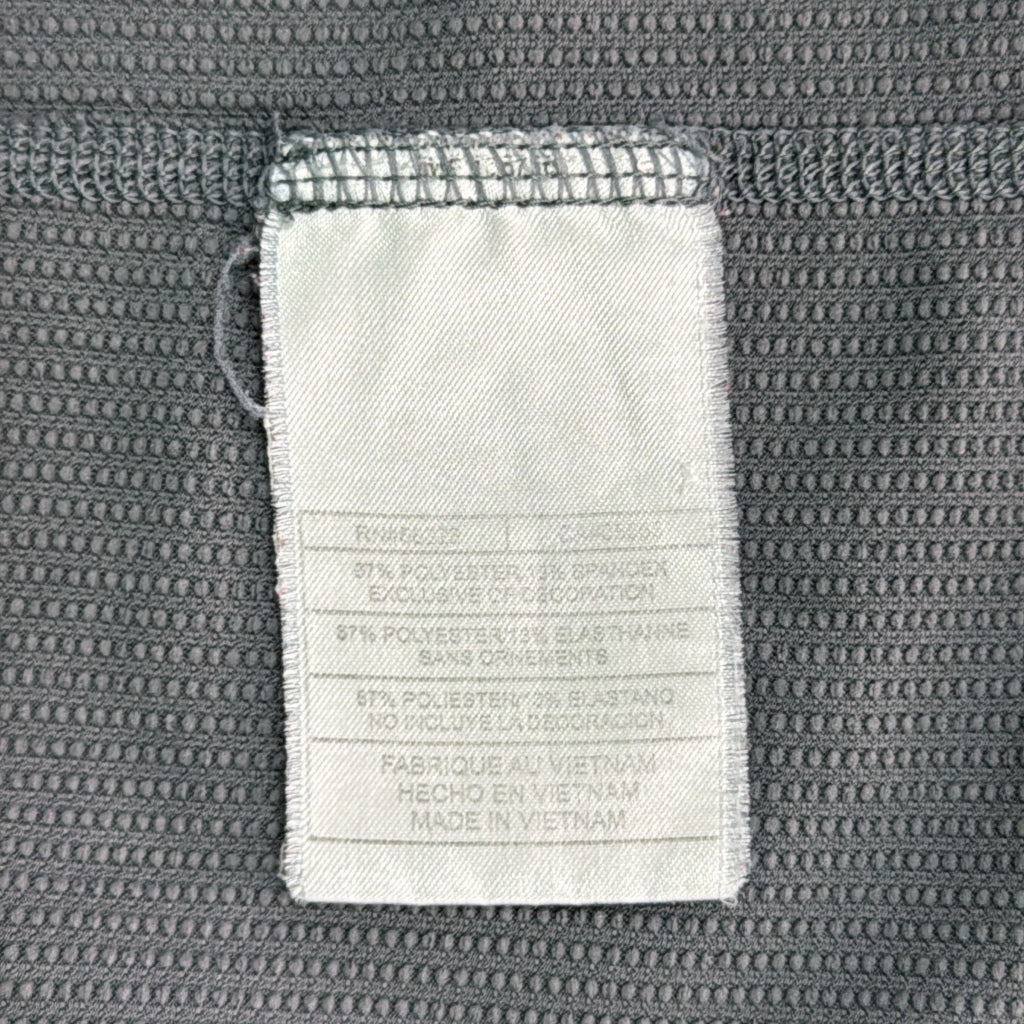 NIKE Long Sleeve T-Shirt