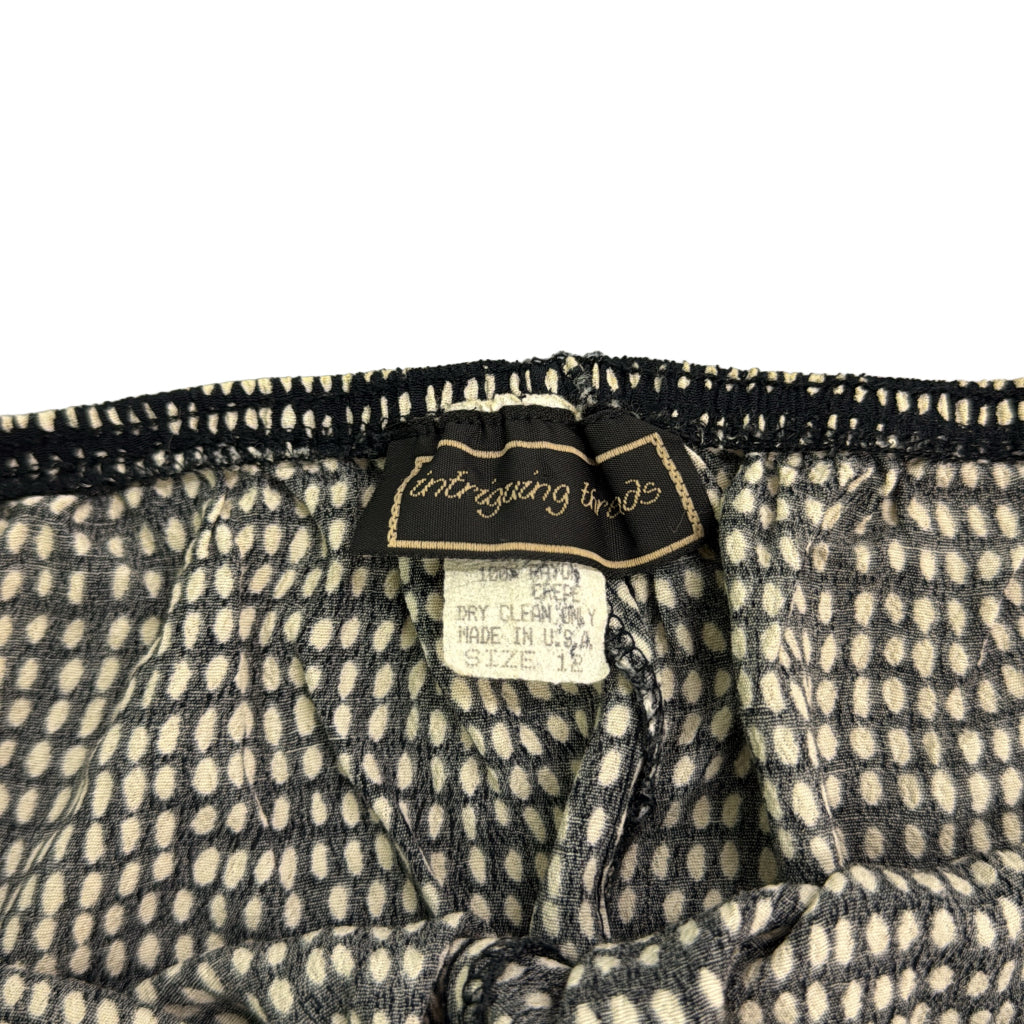 90s Intriguing Threads Easy Pants