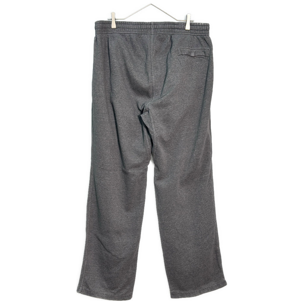 NIKE Sweatpants