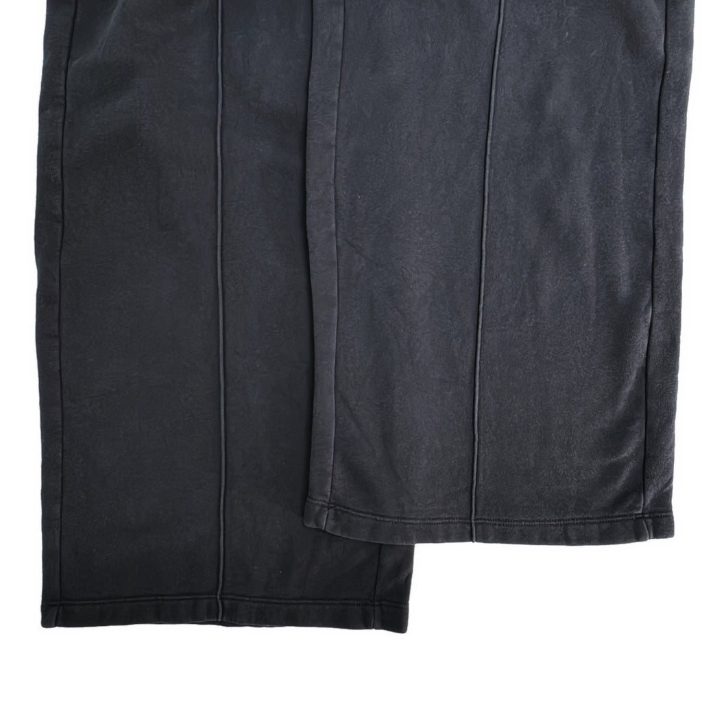 NIKE Sweatpants