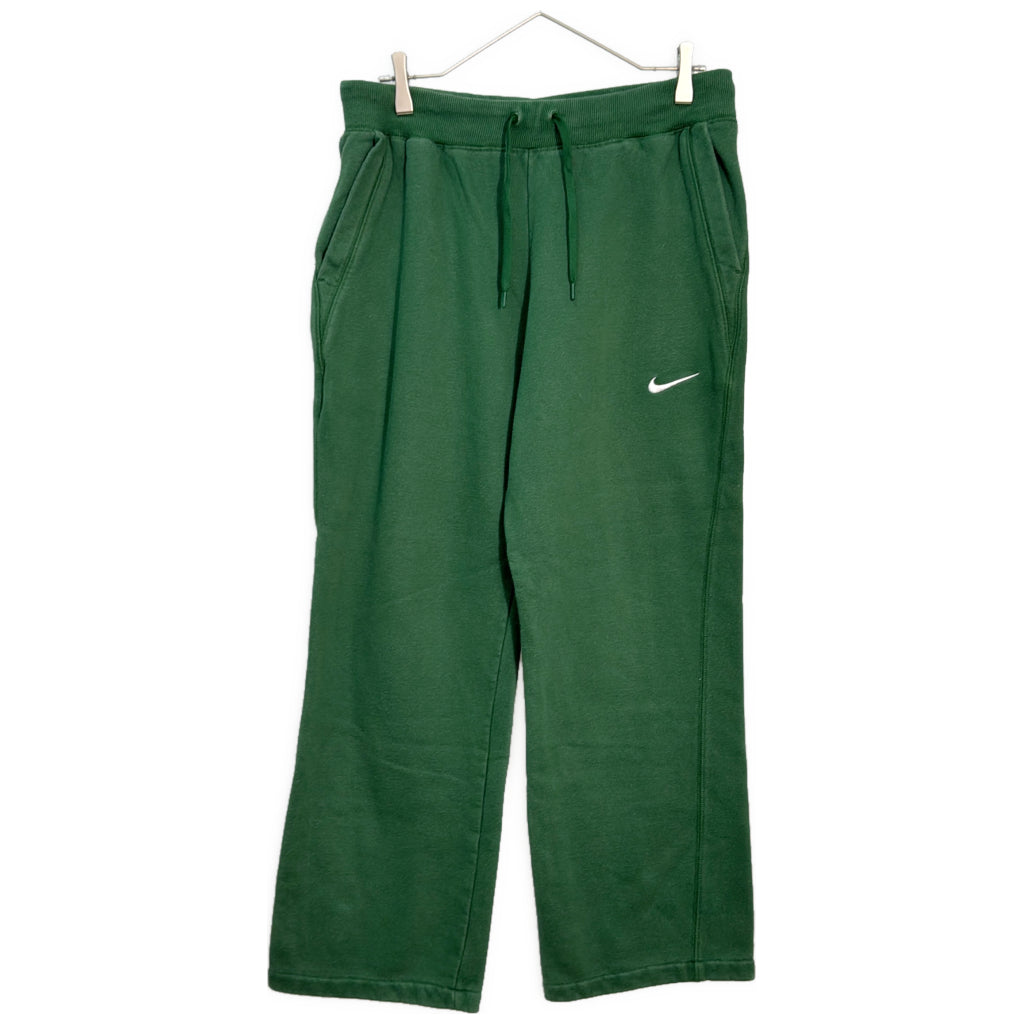 NIKE Sweatpants