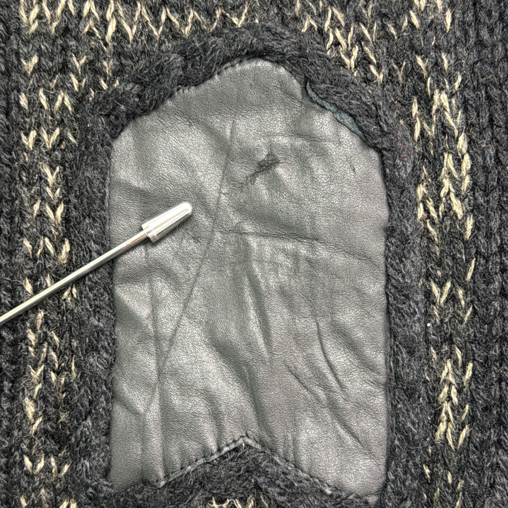 90s Frost line Crewneck Sweater