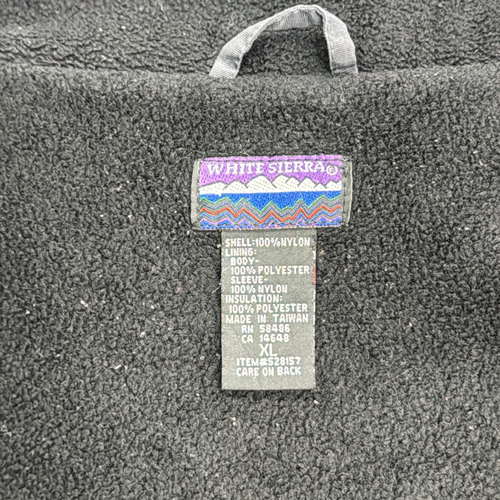 90s WHITE SIERRA Nylon Jacket
