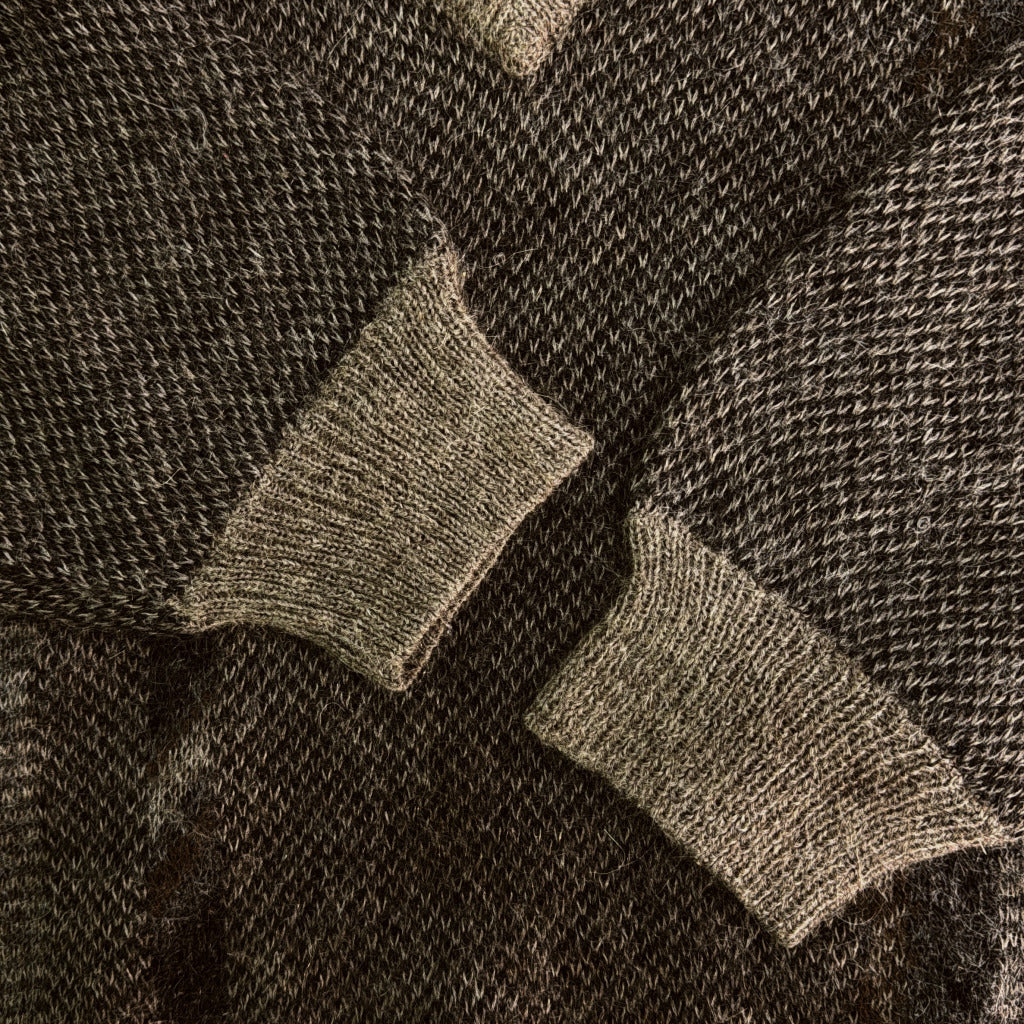 LAYPUN V-Neck Sweater