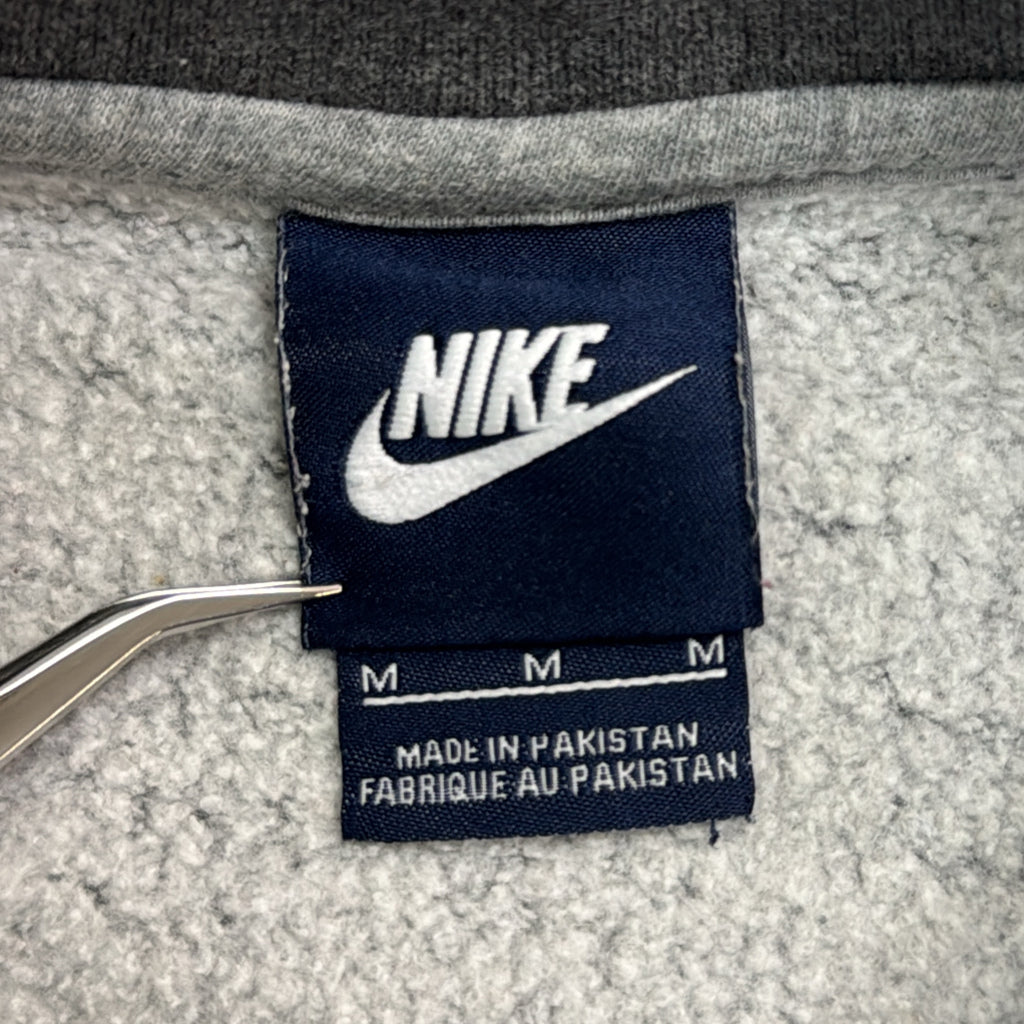 NIKE Sweat