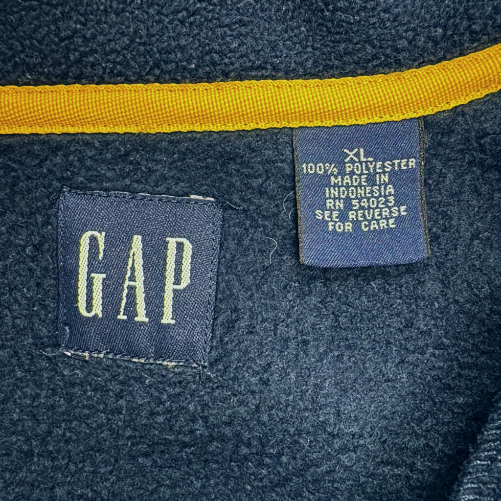 00s GAP Fleece Jacket