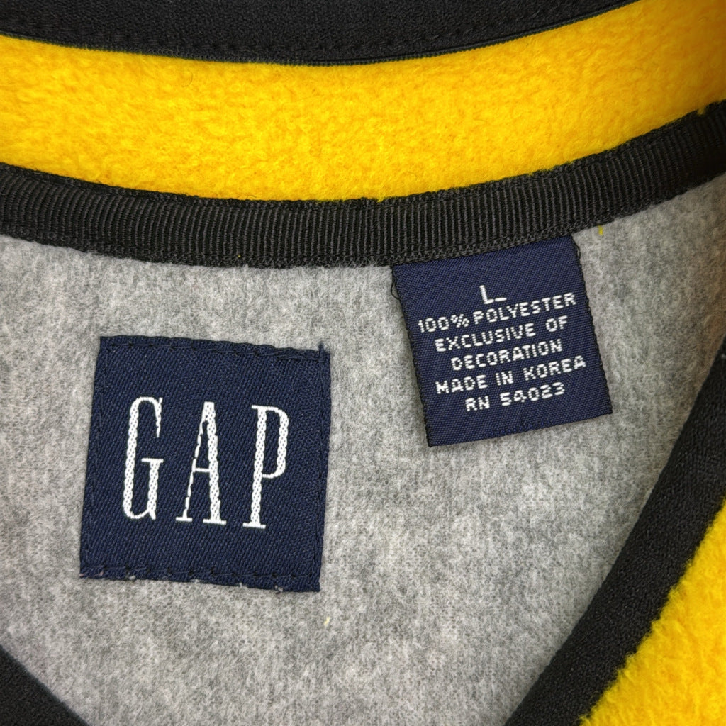 00s GAP Fleece Jacket